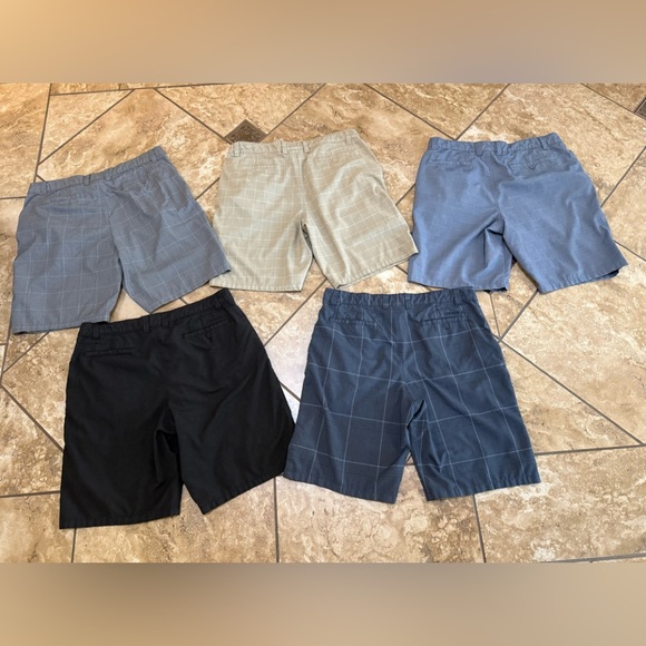 O’Neill Men's Plaid Shorts Bundle size 36 - Blue, Black, Gray, Tan - Picture 3 of 5